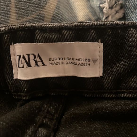 ZARA black high rise straight cut jeans - Picture 2 of 2